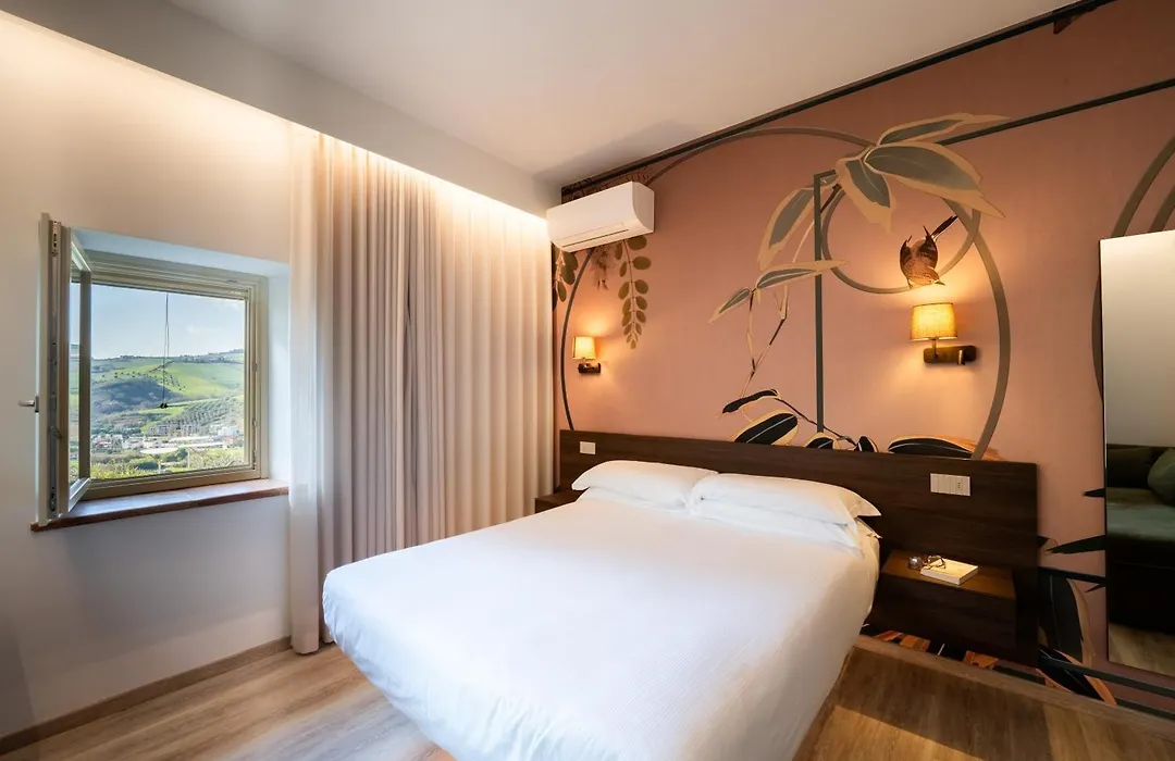 Colle Serrano Relais&SPA-1